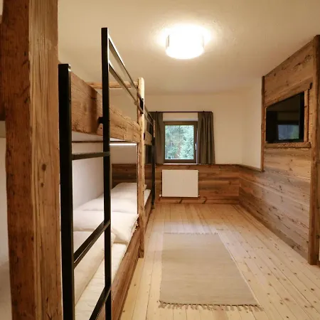 Bergglueck By Interhome * シュピス