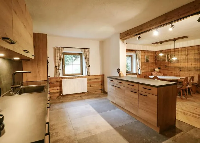 Bergglueck By Interhome * Spiss